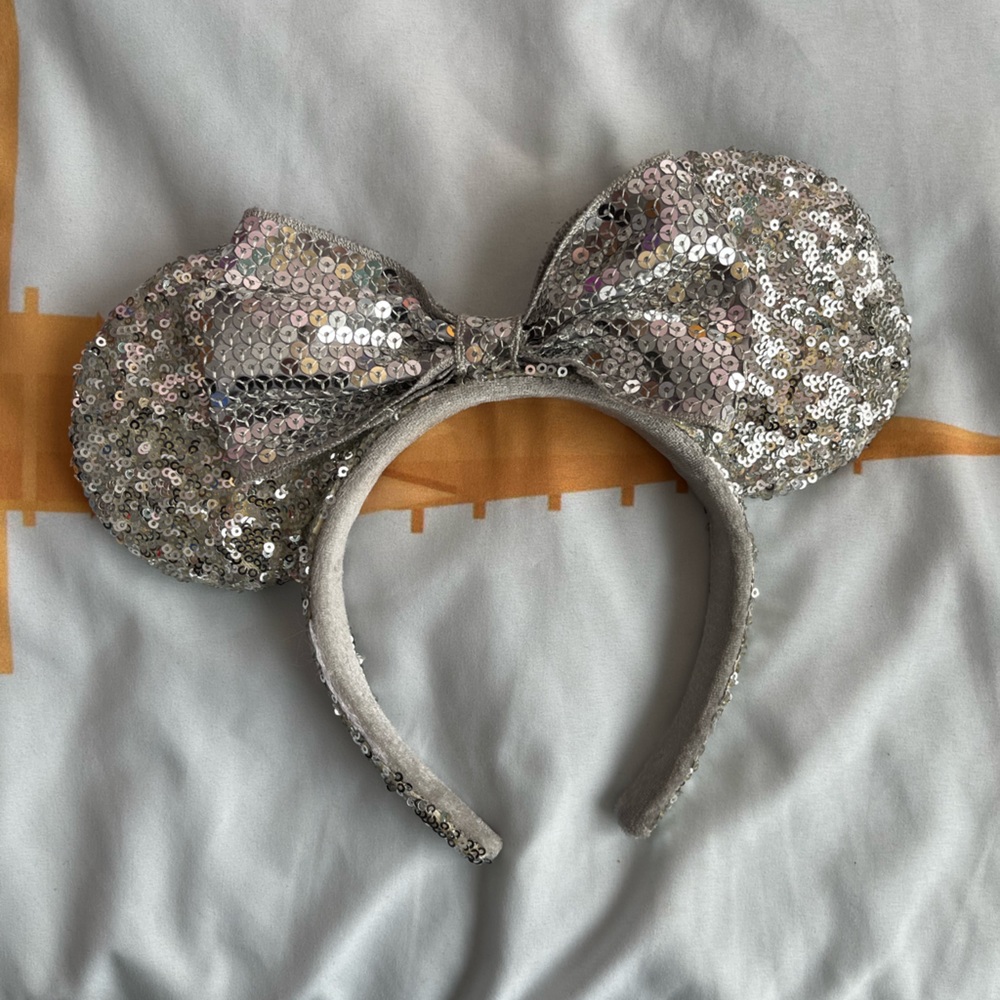 disney parks silver sequin minnie mouse ear headband